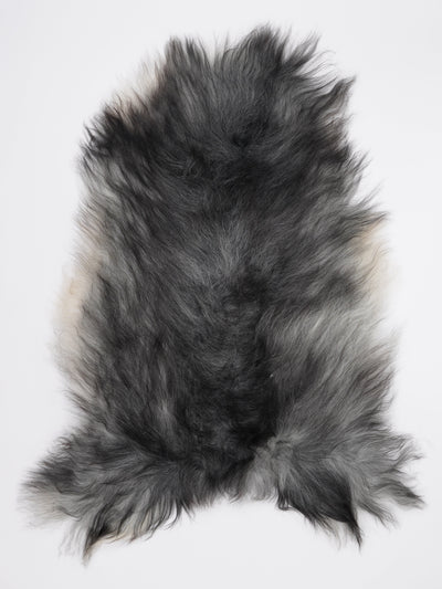 Grått isländskt fårskinn L