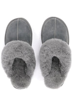 Fårskinntofflor